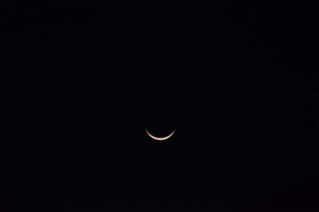 When to buy D&O directors insurance: triggers, limits, premiums and governance tips CEOs need to protect boards and close rounds.